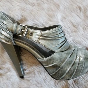 BKE platform heels